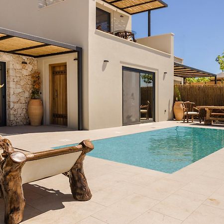 Hilaritas Luxury Suites Sea View, Private Pool & Jacuzzi Paradise Ratzaklion Exterior photo