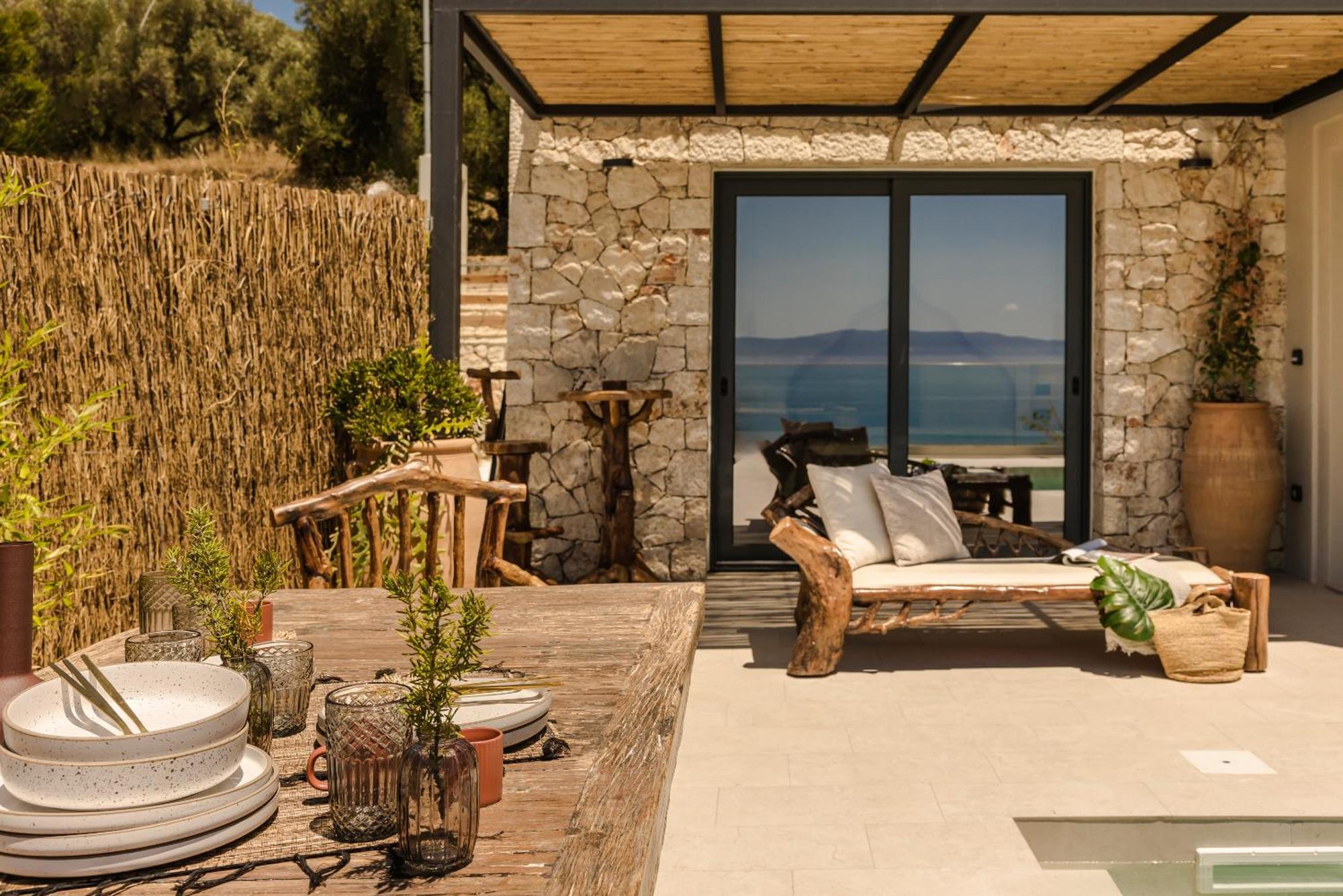 Hilaritas Luxury Suites Sea View, Private Pool & Jacuzzi Paradise Ratzaklion Exterior photo