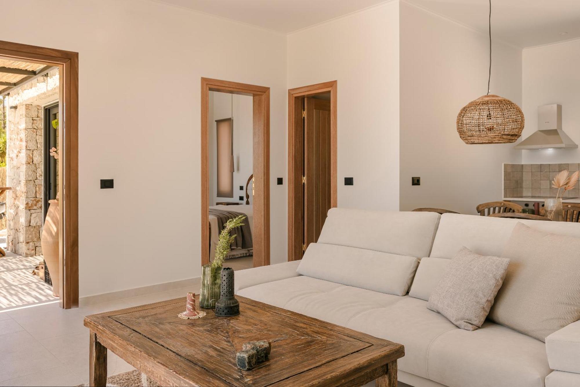 Hilaritas Luxury Suites Sea View, Private Pool & Jacuzzi Paradise Ratzaklion Exterior photo