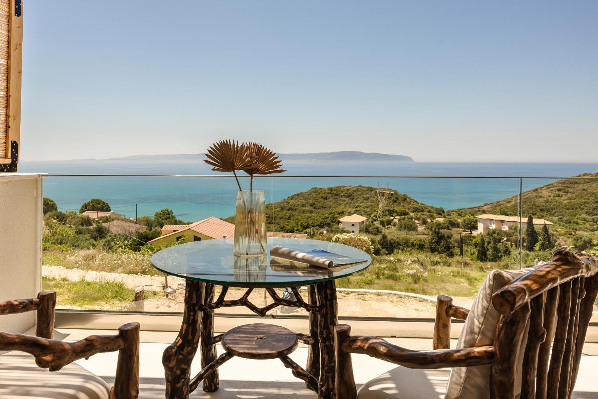 Hilaritas Luxury Suites Sea View, Private Pool & Jacuzzi Paradise Ratzaklion Exterior photo