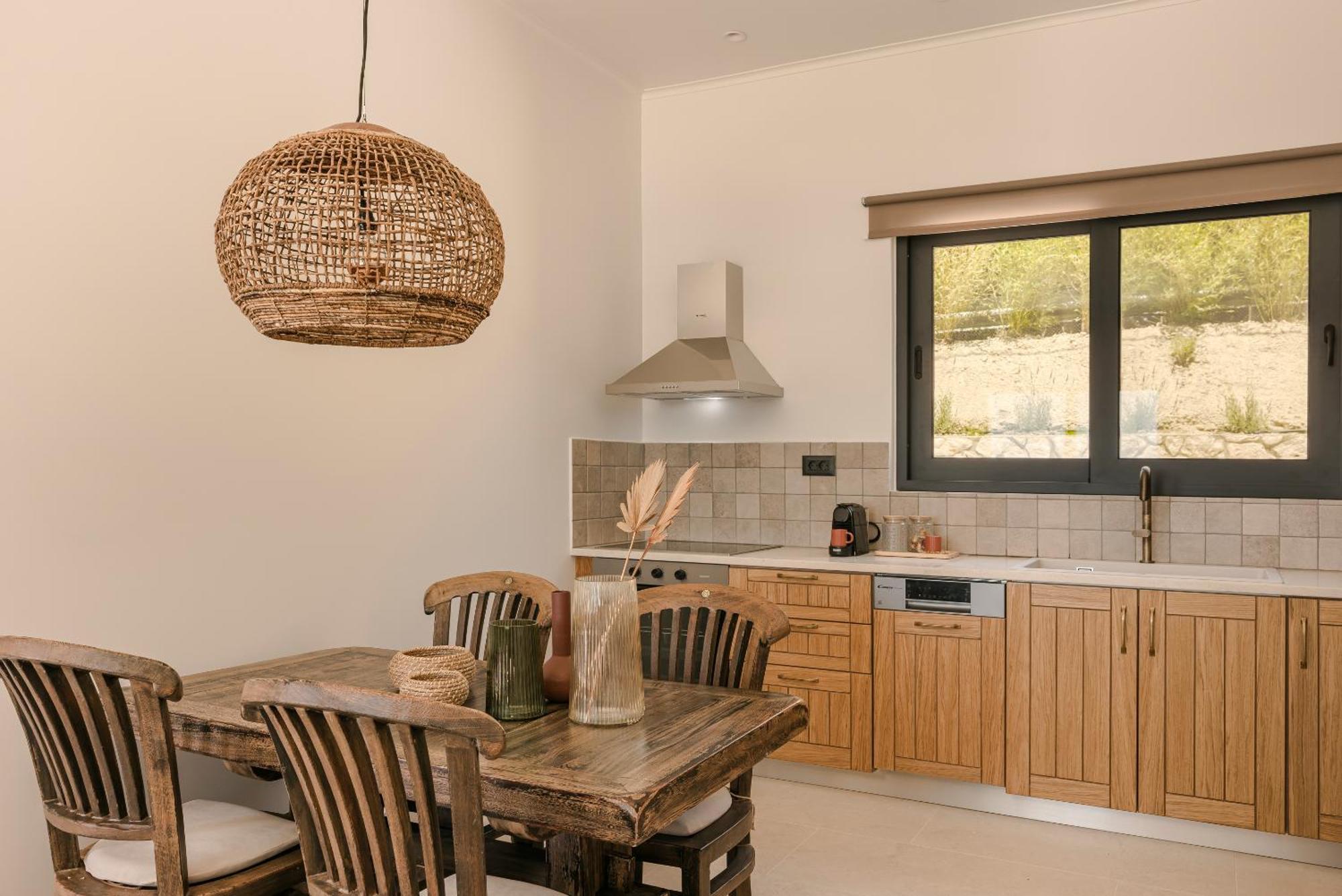 Hilaritas Luxury Suites Sea View, Private Pool & Jacuzzi Paradise Ratzaklion Exterior photo